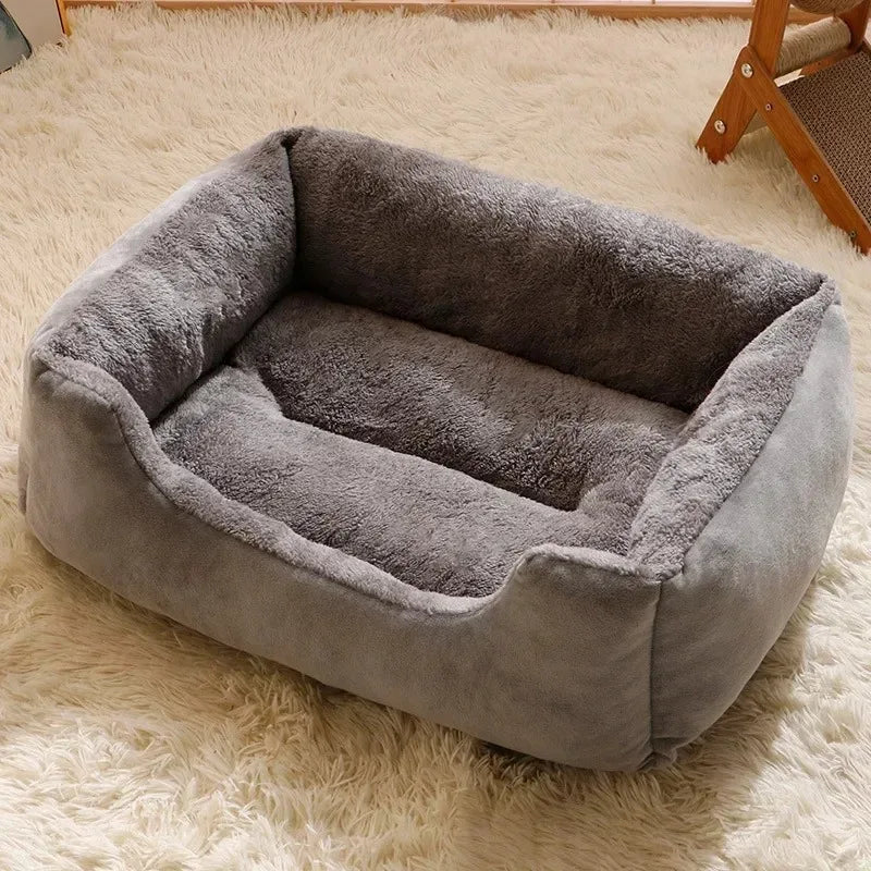 Cozy Winter Pet Bed – Warm Cat & Dog House