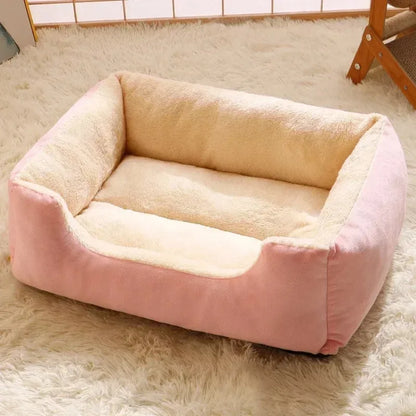 Cozy Winter Pet Bed – Warm Cat & Dog House