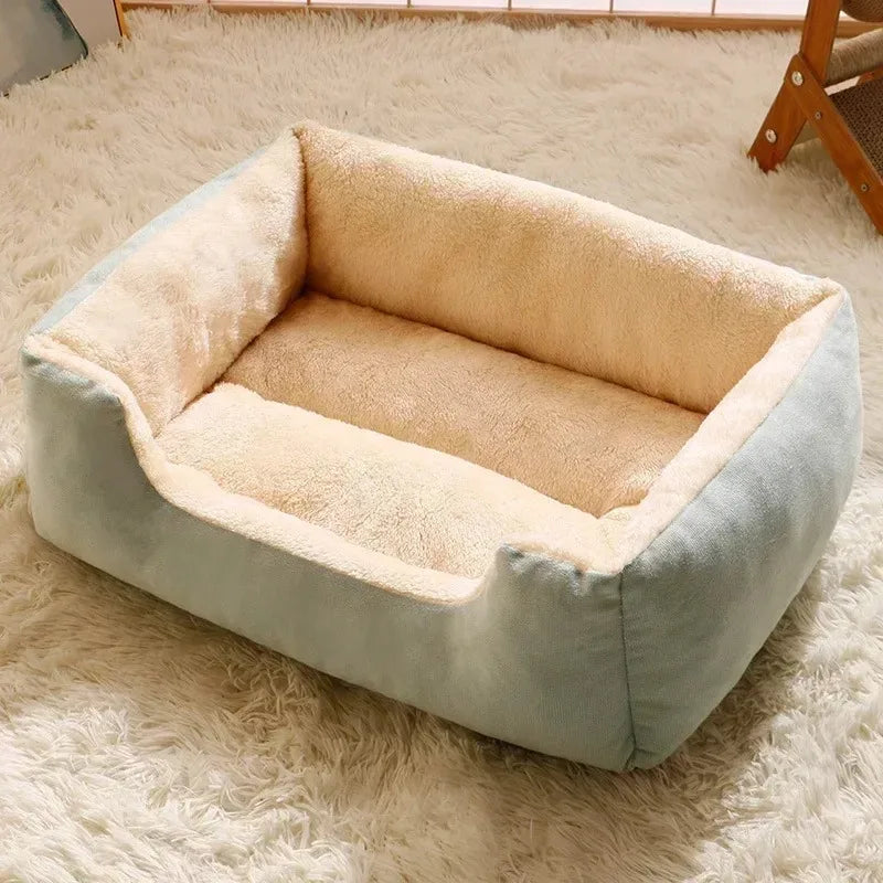 Cozy Winter Pet Bed – Warm Cat & Dog House